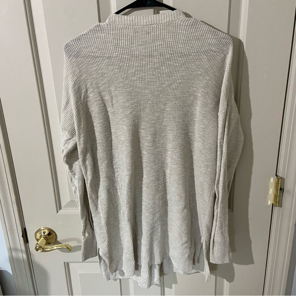 American Eagle Outfitters Heather Gray Cardigan - Picture 2 of 3